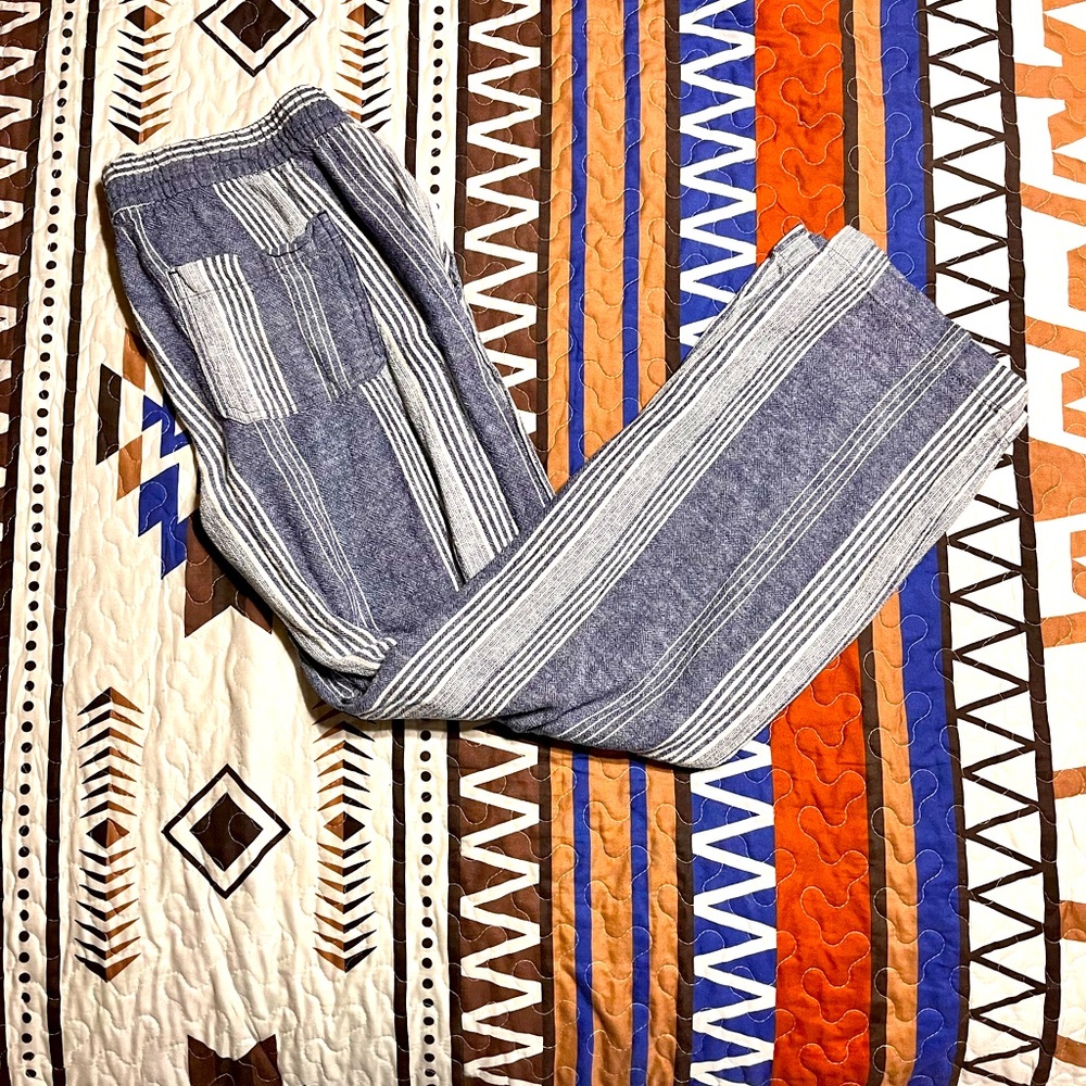 Light wide leg pants
